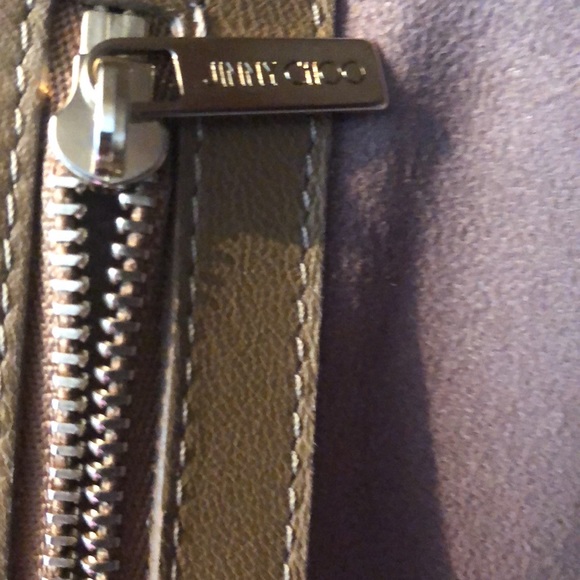 JIMMY CHOO RILEY SUEDE TOTE -Beautiful bag in wonderful condition F/W 2025. - Picture 8 of 8